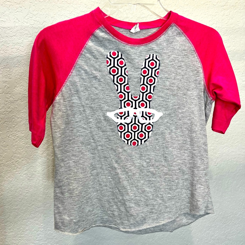 Girls Easter Themed Tee, size S (6-8)